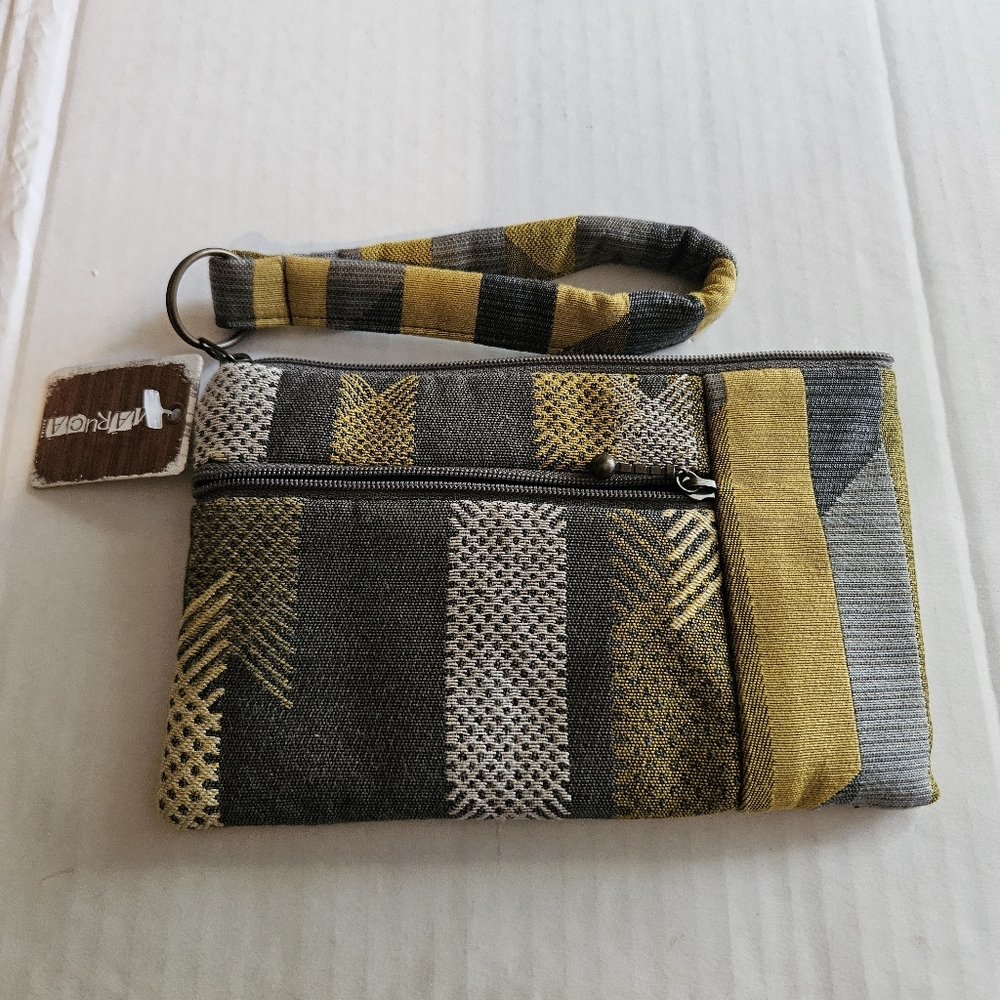 Maruca wallet good condition.
